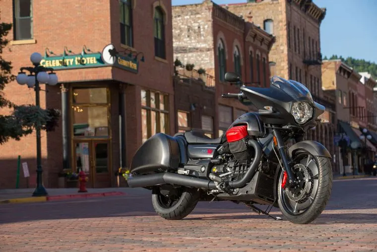 картинка Moto Guzzi MGX-21 в США от магазина Русмотоимпорт